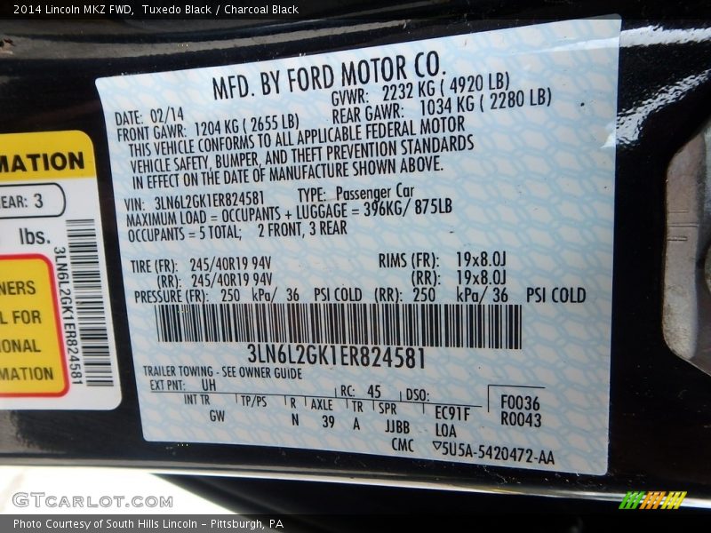 Tuxedo Black / Charcoal Black 2014 Lincoln MKZ FWD