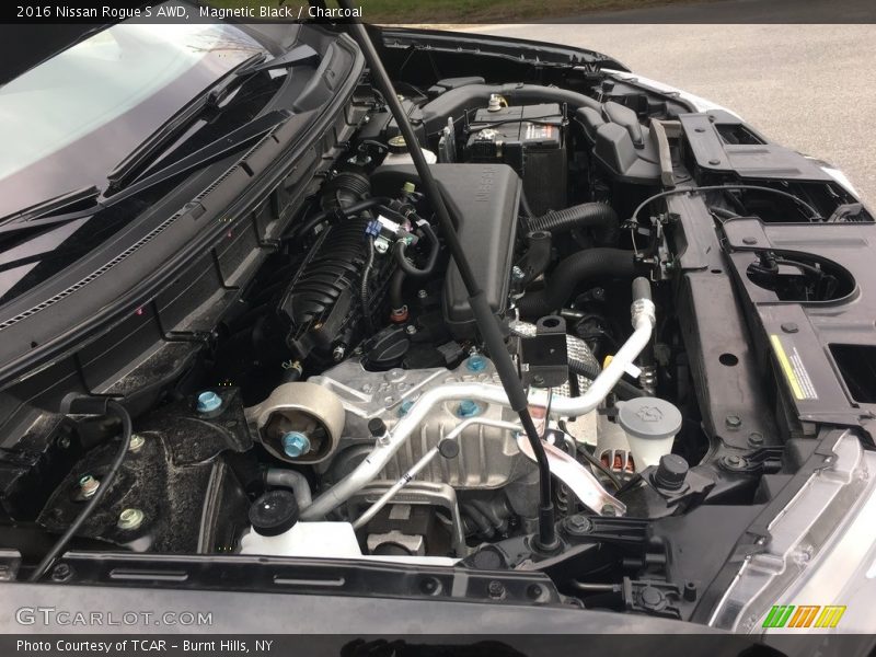 Magnetic Black / Charcoal 2016 Nissan Rogue S AWD