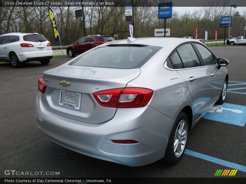 Silver Ice Metallic / Jet Black 2016 Chevrolet Cruze LT Sedan
