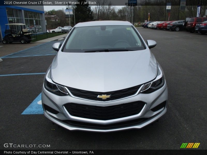 Silver Ice Metallic / Jet Black 2016 Chevrolet Cruze LT Sedan