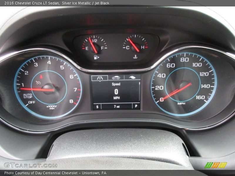 Silver Ice Metallic / Jet Black 2016 Chevrolet Cruze LT Sedan