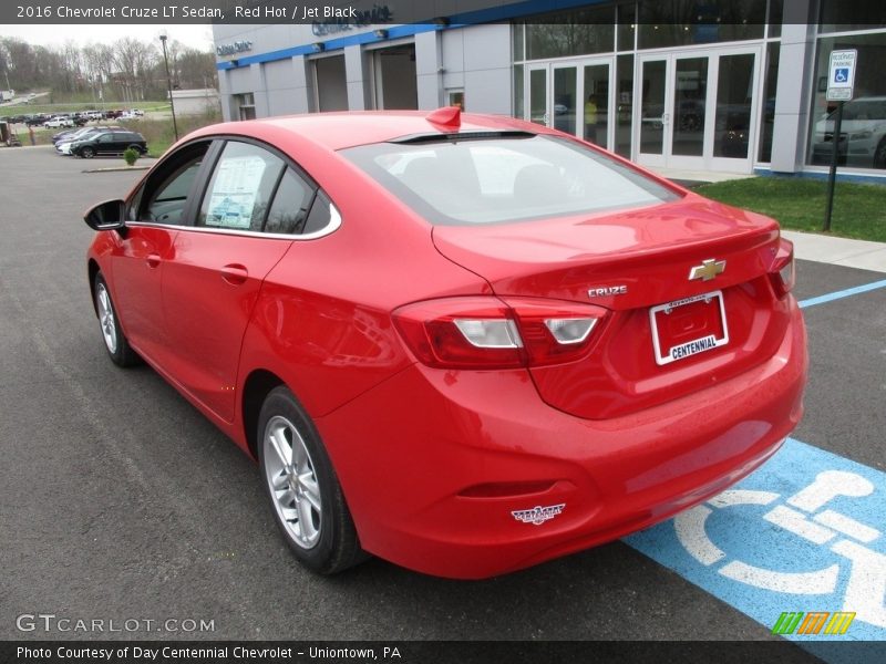 Red Hot / Jet Black 2016 Chevrolet Cruze LT Sedan
