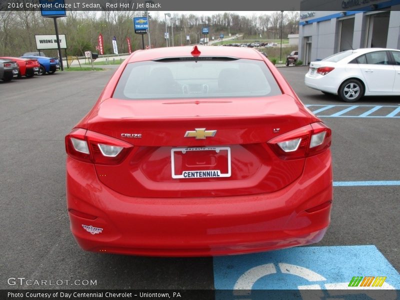 Red Hot / Jet Black 2016 Chevrolet Cruze LT Sedan