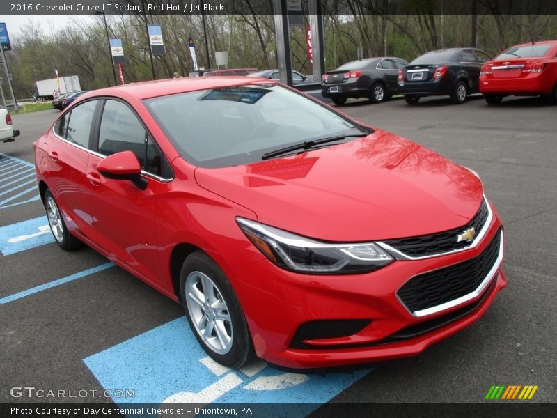Red Hot / Jet Black 2016 Chevrolet Cruze LT Sedan