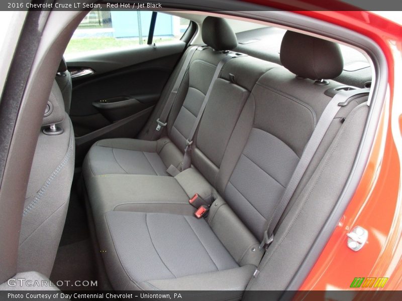 Red Hot / Jet Black 2016 Chevrolet Cruze LT Sedan