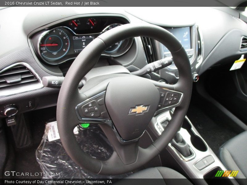 Red Hot / Jet Black 2016 Chevrolet Cruze LT Sedan