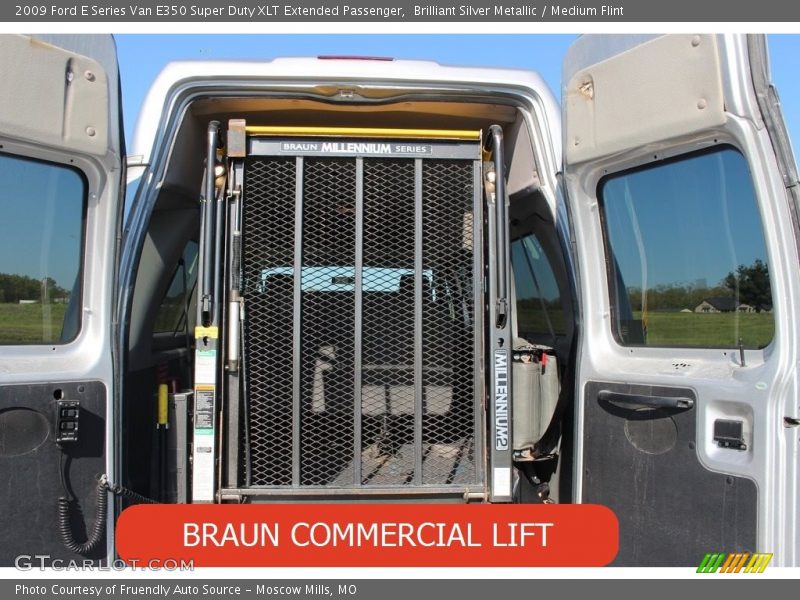 Brilliant Silver Metallic / Medium Flint 2009 Ford E Series Van E350 Super Duty XLT Extended Passenger
