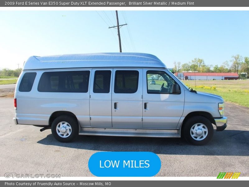 Brilliant Silver Metallic / Medium Flint 2009 Ford E Series Van E350 Super Duty XLT Extended Passenger