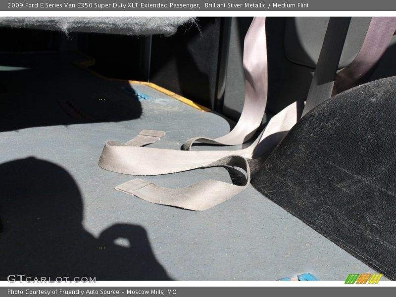 Brilliant Silver Metallic / Medium Flint 2009 Ford E Series Van E350 Super Duty XLT Extended Passenger