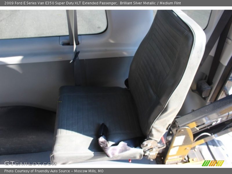 Brilliant Silver Metallic / Medium Flint 2009 Ford E Series Van E350 Super Duty XLT Extended Passenger