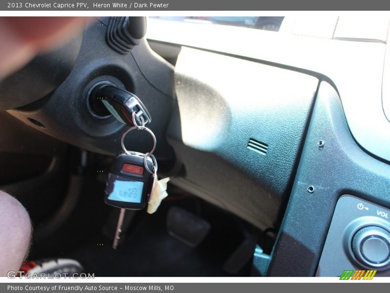 Heron White / Dark Pewter 2013 Chevrolet Caprice PPV