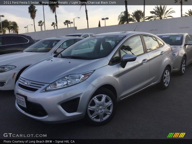 Ingot Silver Metallic / Light Stone/Charcoal Black Cloth 2011 Ford Fiesta S Sedan