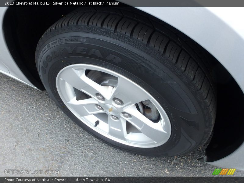 Silver Ice Metallic / Jet Black/Titanium 2013 Chevrolet Malibu LS