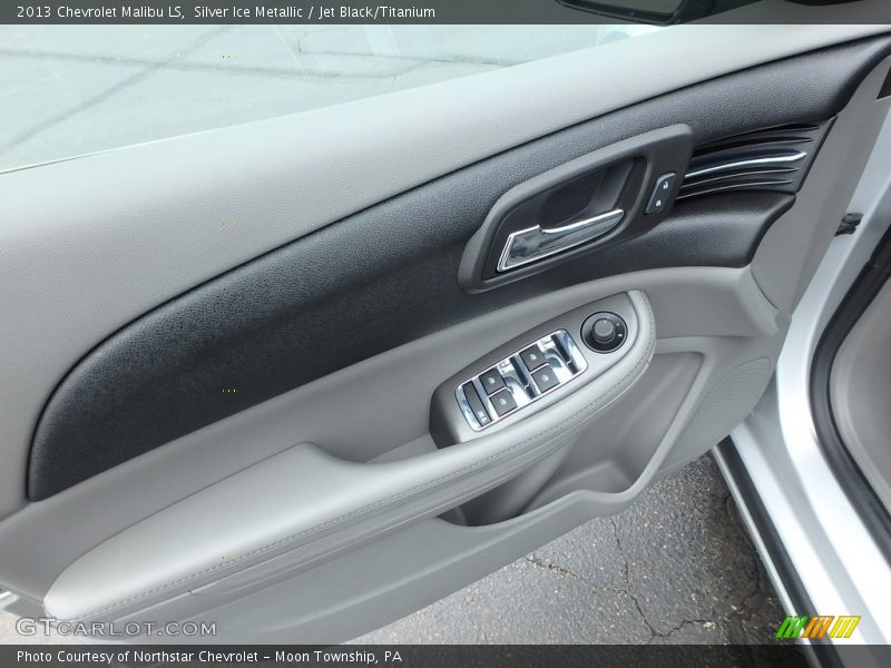 Silver Ice Metallic / Jet Black/Titanium 2013 Chevrolet Malibu LS
