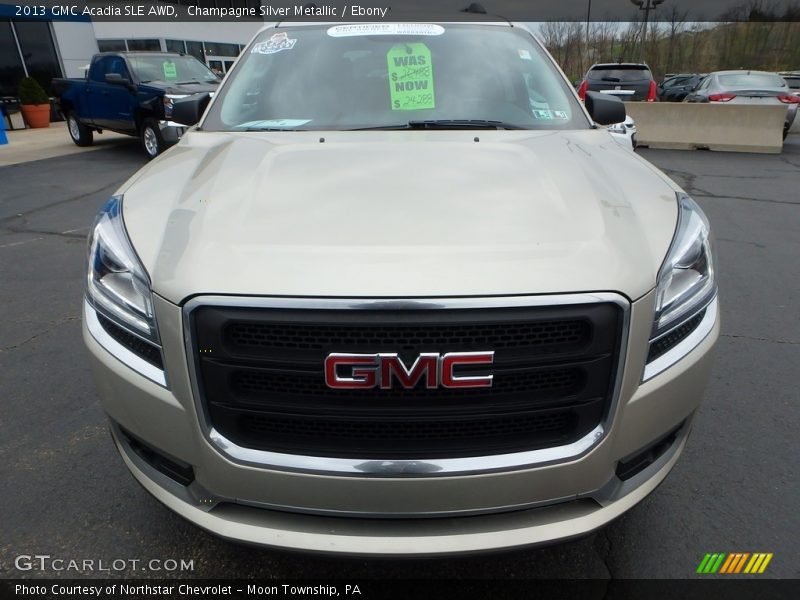 Champagne Silver Metallic / Ebony 2013 GMC Acadia SLE AWD
