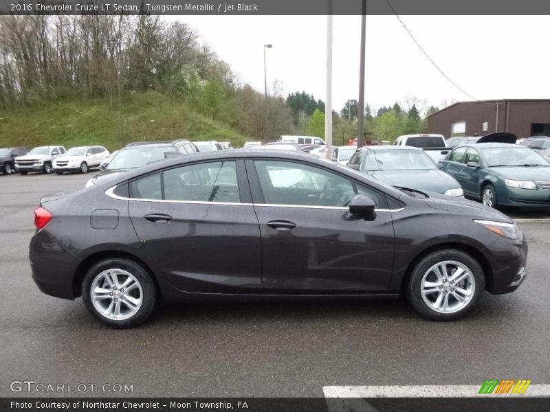 Tungsten Metallic / Jet Black 2016 Chevrolet Cruze LT Sedan