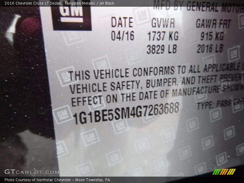 Tungsten Metallic / Jet Black 2016 Chevrolet Cruze LT Sedan