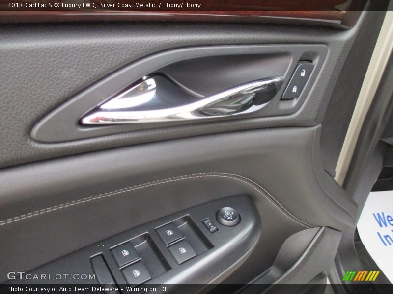 Silver Coast Metallic / Ebony/Ebony 2013 Cadillac SRX Luxury FWD