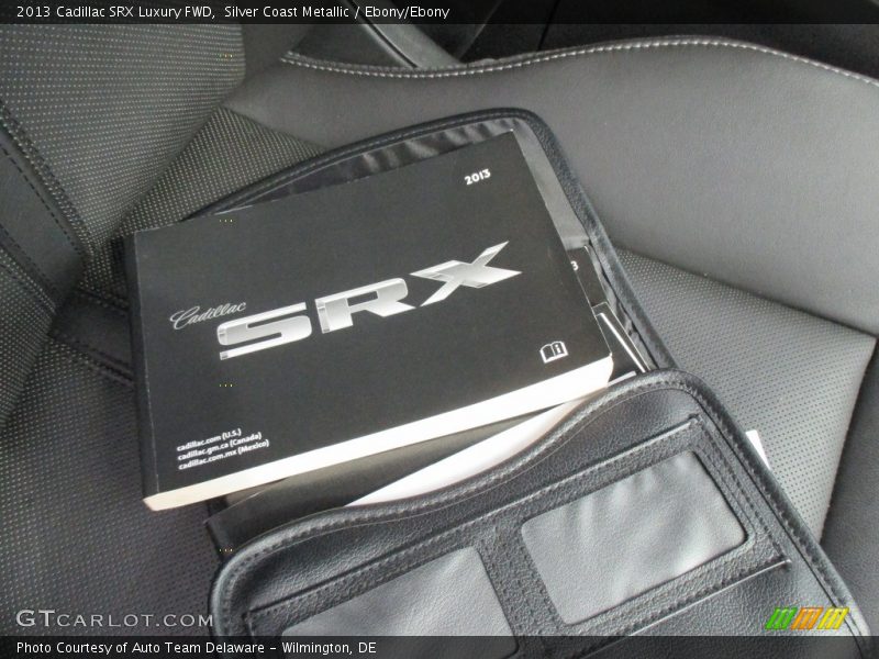 Silver Coast Metallic / Ebony/Ebony 2013 Cadillac SRX Luxury FWD