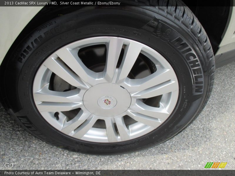 Silver Coast Metallic / Ebony/Ebony 2013 Cadillac SRX Luxury FWD