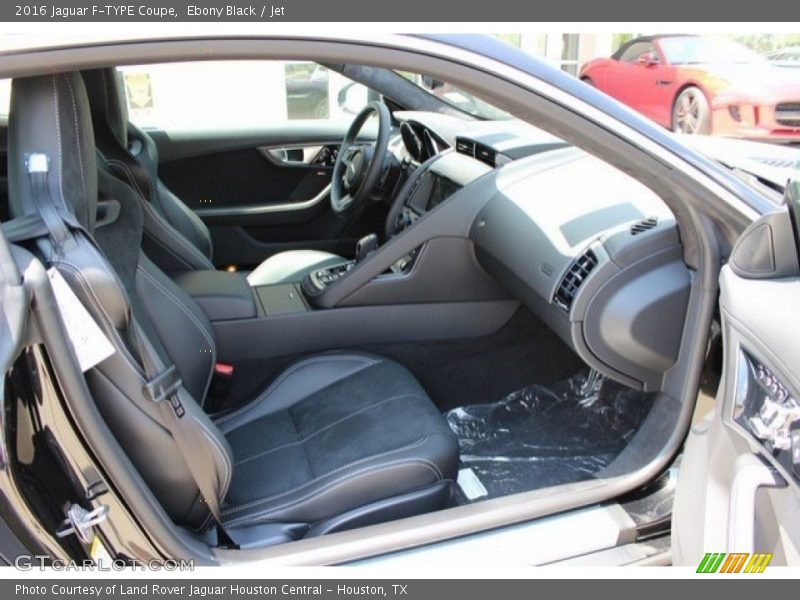 Ebony Black / Jet 2016 Jaguar F-TYPE Coupe