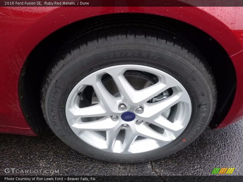 Ruby Red Metallic / Dune 2016 Ford Fusion SE
