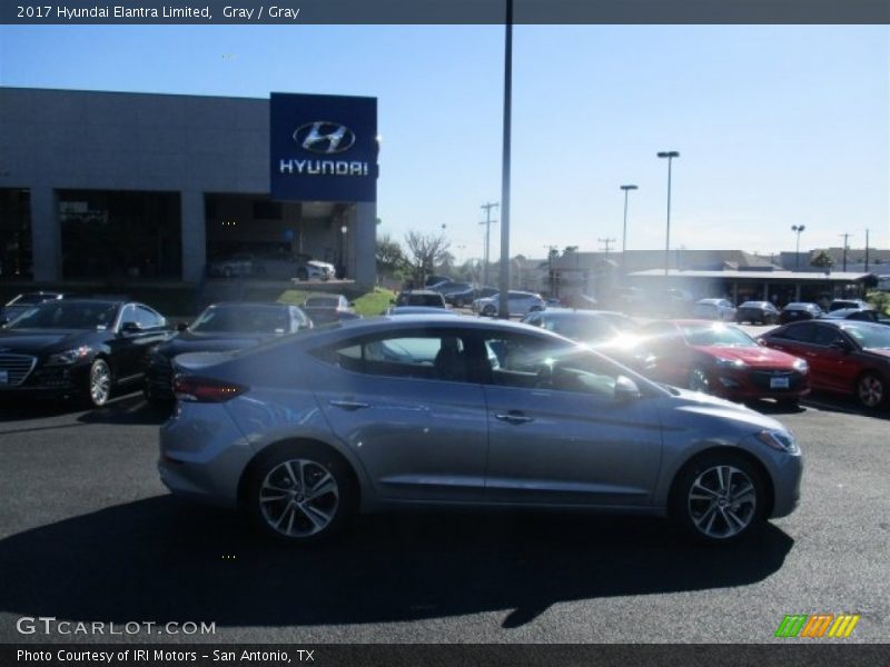 Gray / Gray 2017 Hyundai Elantra Limited