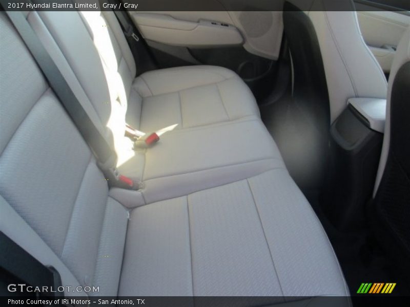 Gray / Gray 2017 Hyundai Elantra Limited