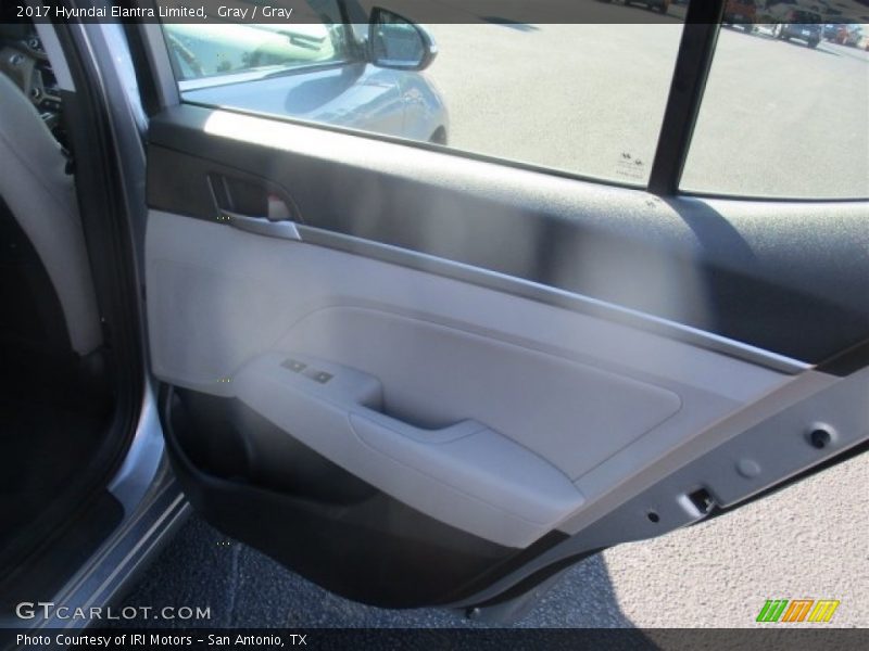 Gray / Gray 2017 Hyundai Elantra Limited