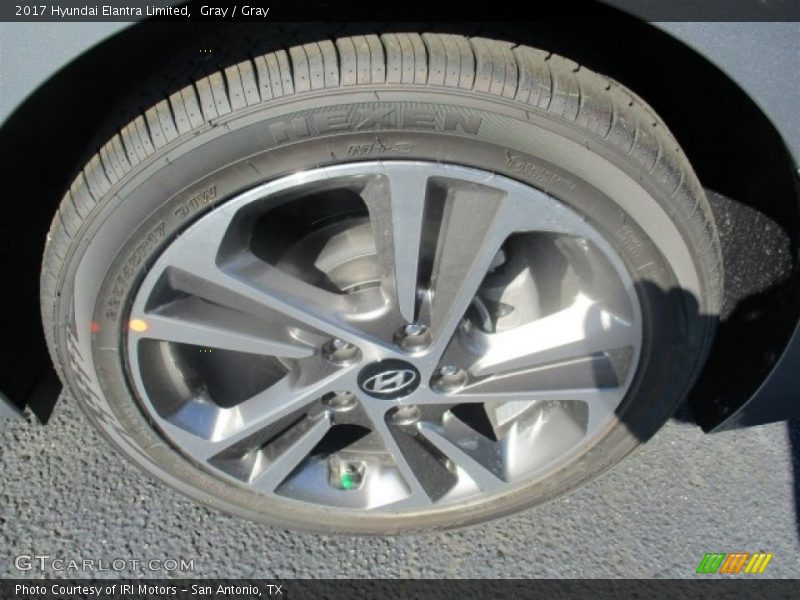 Gray / Gray 2017 Hyundai Elantra Limited