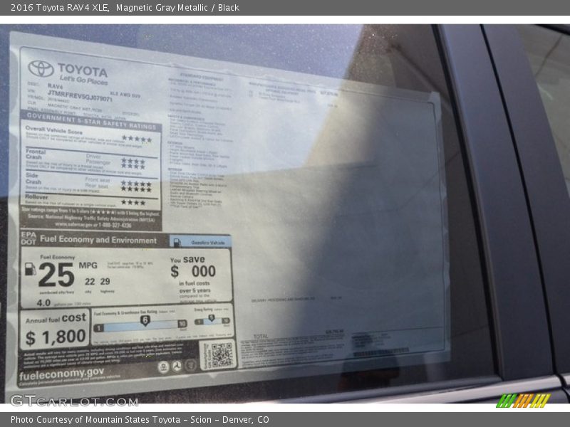 Magnetic Gray Metallic / Black 2016 Toyota RAV4 XLE