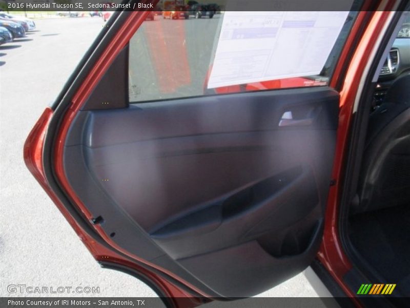 Sedona Sunset / Black 2016 Hyundai Tucson SE