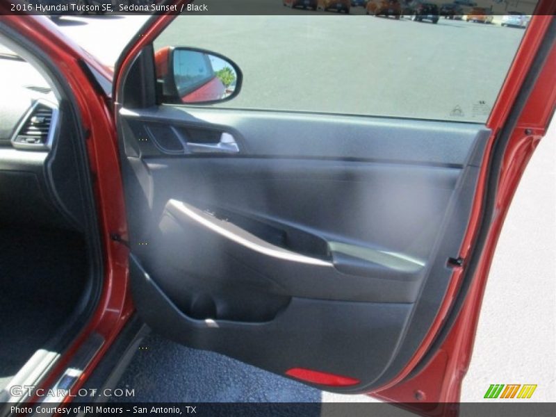 Sedona Sunset / Black 2016 Hyundai Tucson SE