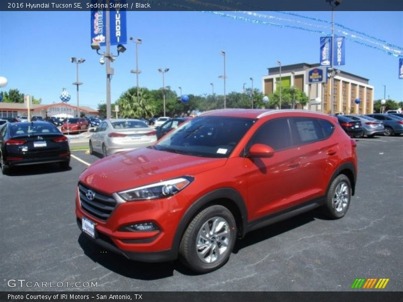 Sedona Sunset / Black 2016 Hyundai Tucson SE