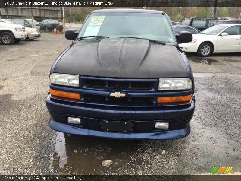 Indigo Blue Metallic / Medium Gray 2003 Chevrolet Blazer LS