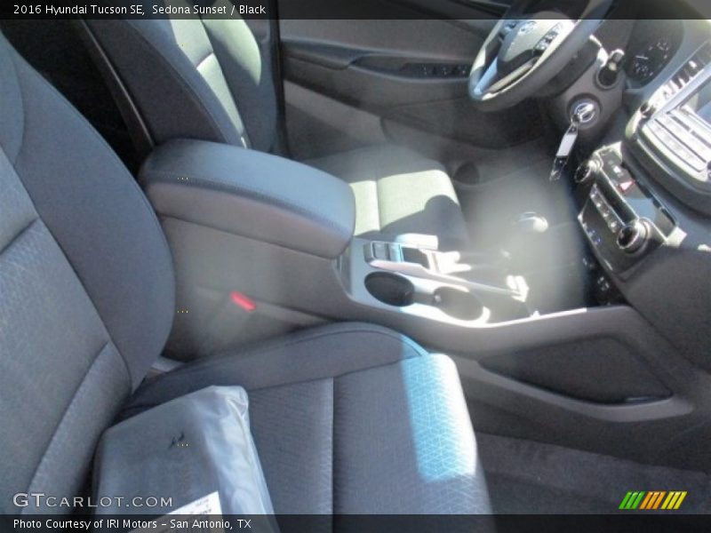 Sedona Sunset / Black 2016 Hyundai Tucson SE