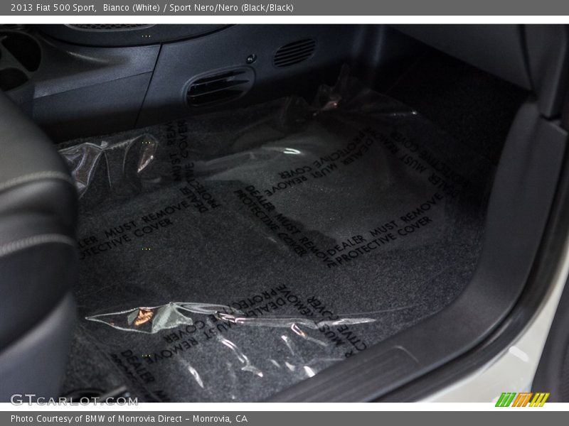 Bianco (White) / Sport Nero/Nero (Black/Black) 2013 Fiat 500 Sport
