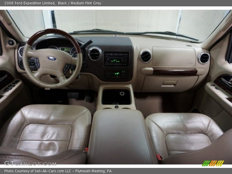 Black / Medium Flint Grey 2006 Ford Expedition Limited