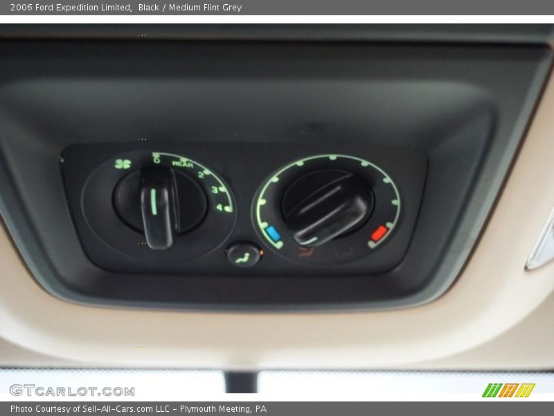 Black / Medium Flint Grey 2006 Ford Expedition Limited