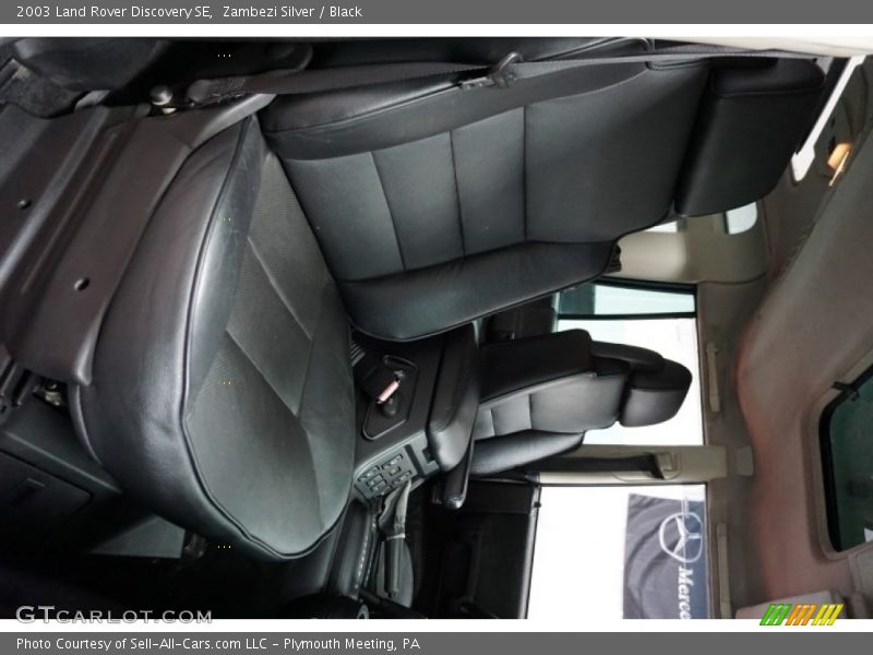 Zambezi Silver / Black 2003 Land Rover Discovery SE
