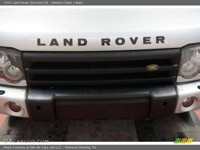 Zambezi Silver / Black 2003 Land Rover Discovery SE