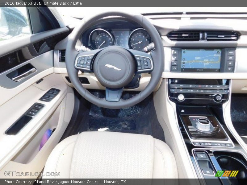Ultimate Black / Latte 2016 Jaguar XF 35t
