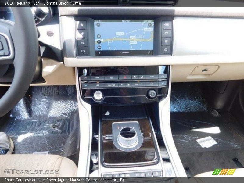 Ultimate Black / Latte 2016 Jaguar XF 35t