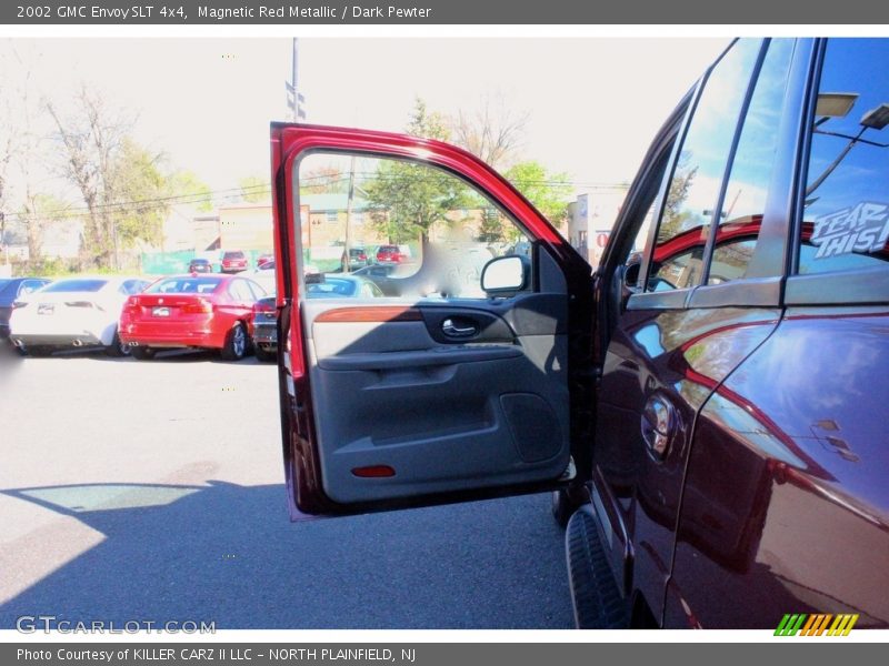 Magnetic Red Metallic / Dark Pewter 2002 GMC Envoy SLT 4x4