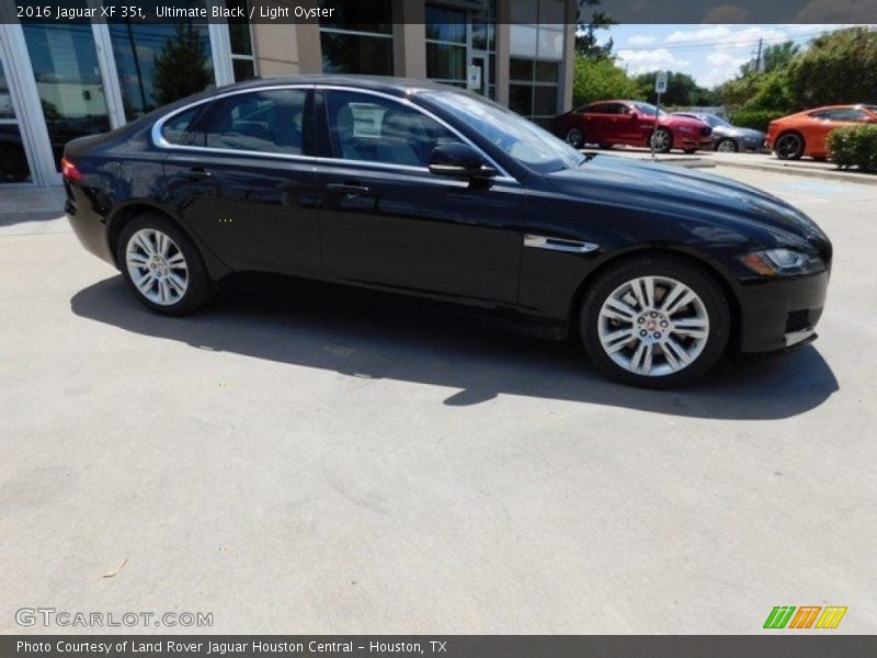 Ultimate Black / Light Oyster 2016 Jaguar XF 35t