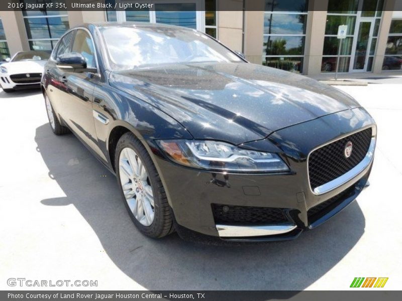 Ultimate Black / Light Oyster 2016 Jaguar XF 35t
