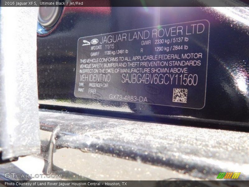 Ultimate Black / Jet/Red 2016 Jaguar XF S