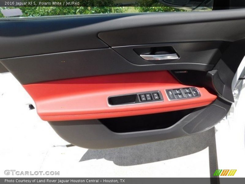 Polaris White / Jet/Red 2016 Jaguar XF S