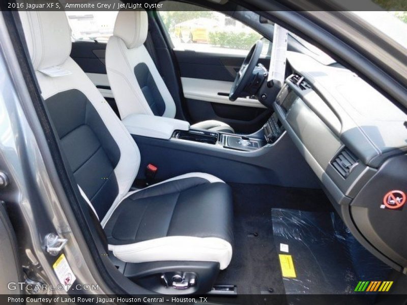 Ammonite Grey / Jet/Light Oyster 2016 Jaguar XF S