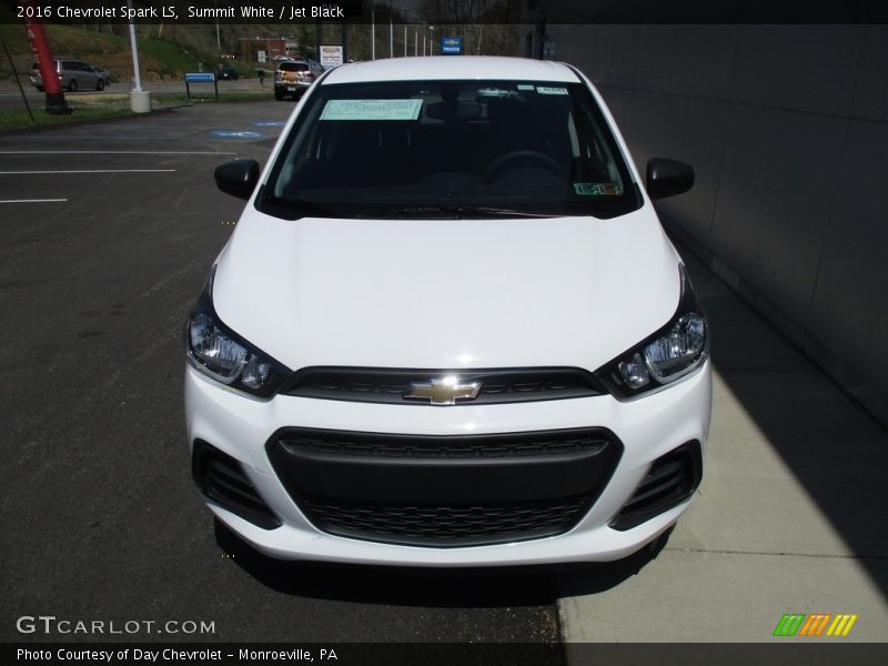 Summit White / Jet Black 2016 Chevrolet Spark LS